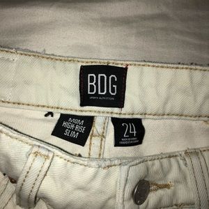 High waisted mom jeans